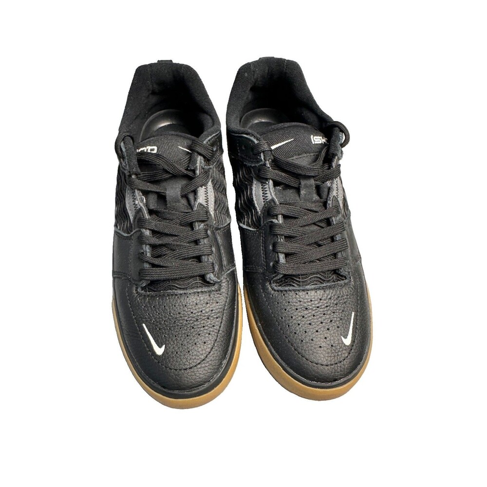 Nike SB Ishod PRM Black/White/Gray NWOT Size 8 Womens /6.5 Mens